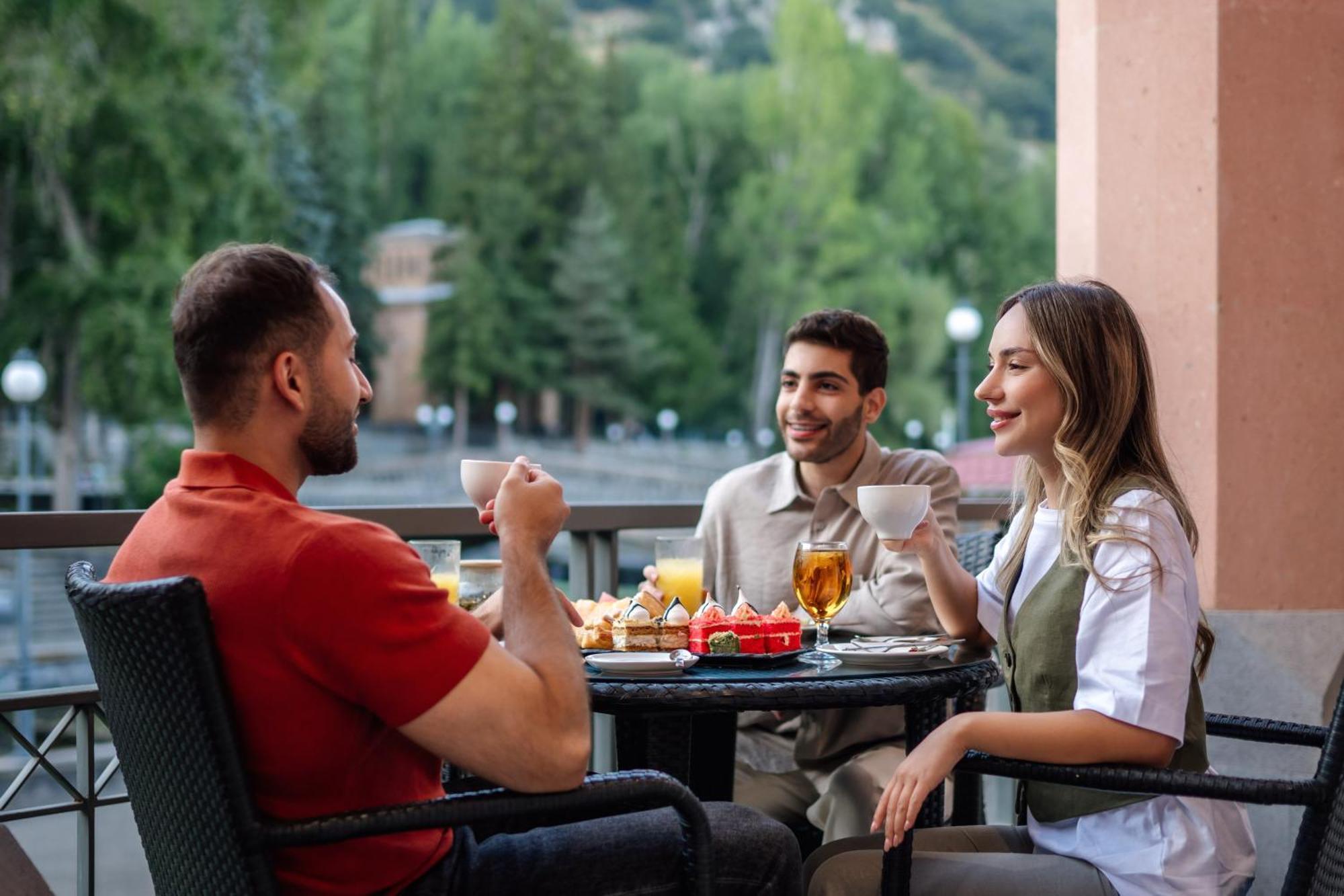 Grand Resort Jermuk Exterior photo