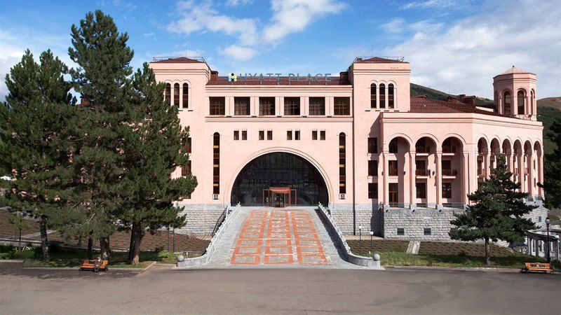 Grand Resort Jermuk Exterior photo