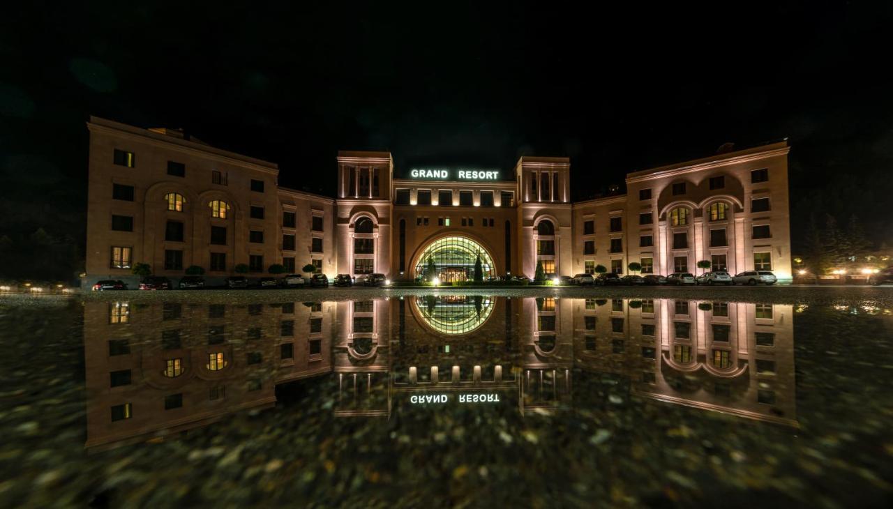 Grand Resort Jermuk Exterior photo
